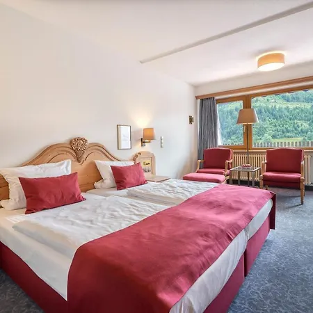 Traube Tonbach 5* באיירסברון