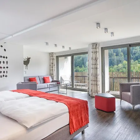 Traube Tonbach מלון 5*