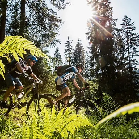 Traube Tonbach Отель 5*