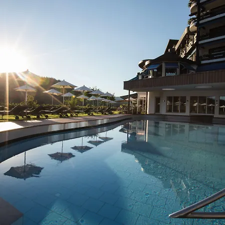 Traube Tonbach 5*